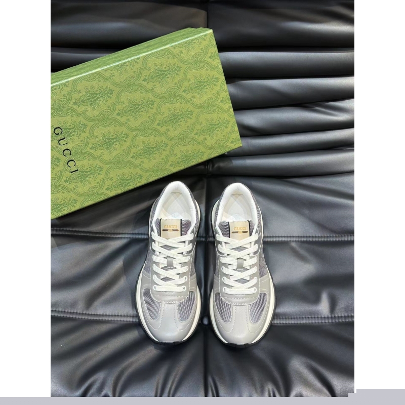 G*u*i casual shoes